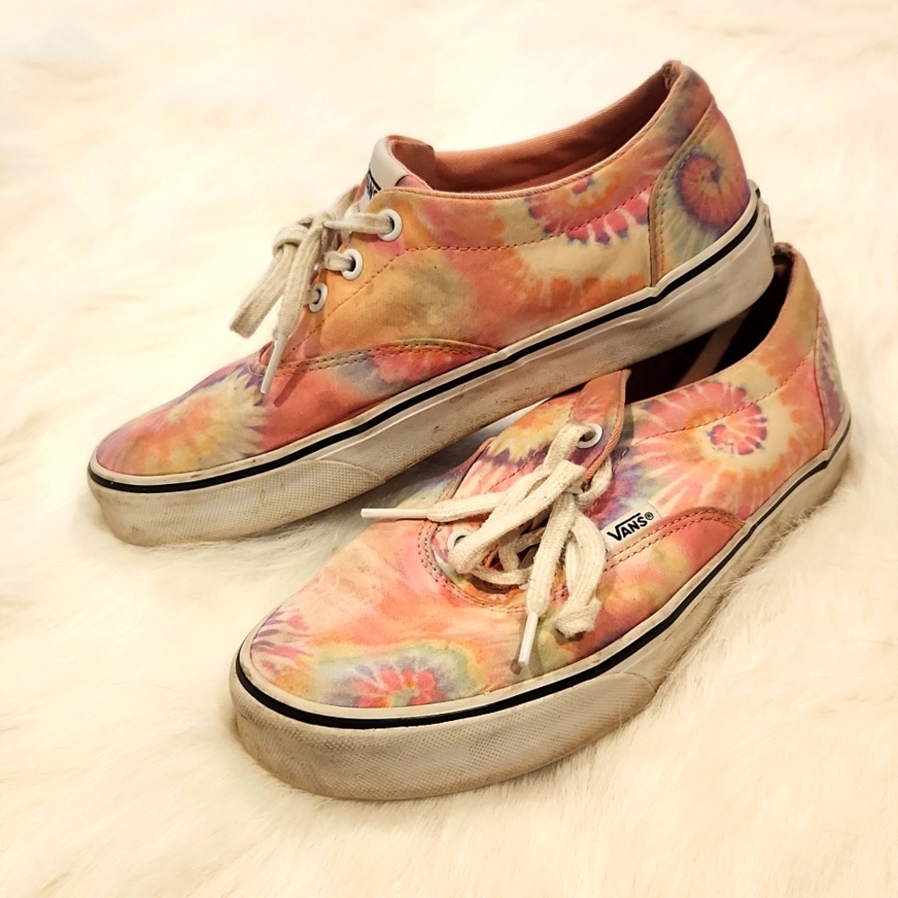 VANS Off The Wall Pink Tie Dye Low-Top Skater Shoes Sneaker Womens 7.5